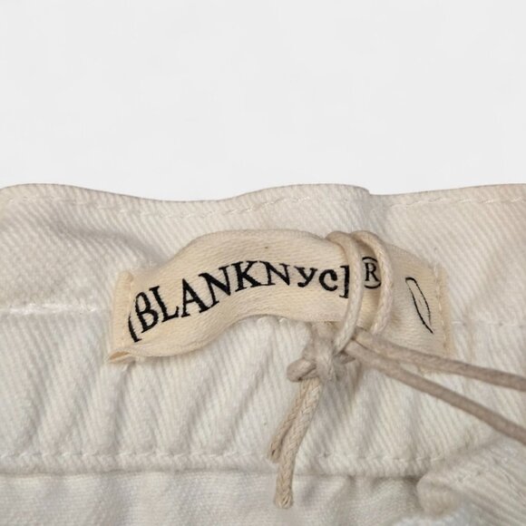 BlankNYC Crochet Pocket Paperbag Jean Shorts M White Granny Square Patchwork NWT - Picture 6 of 10